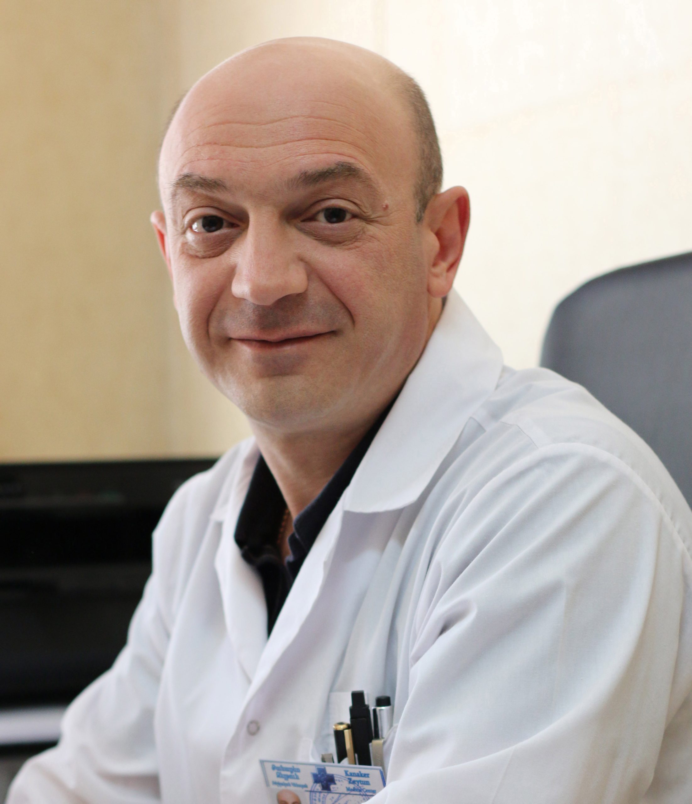 Dr. Tadevos Hovhannisyan